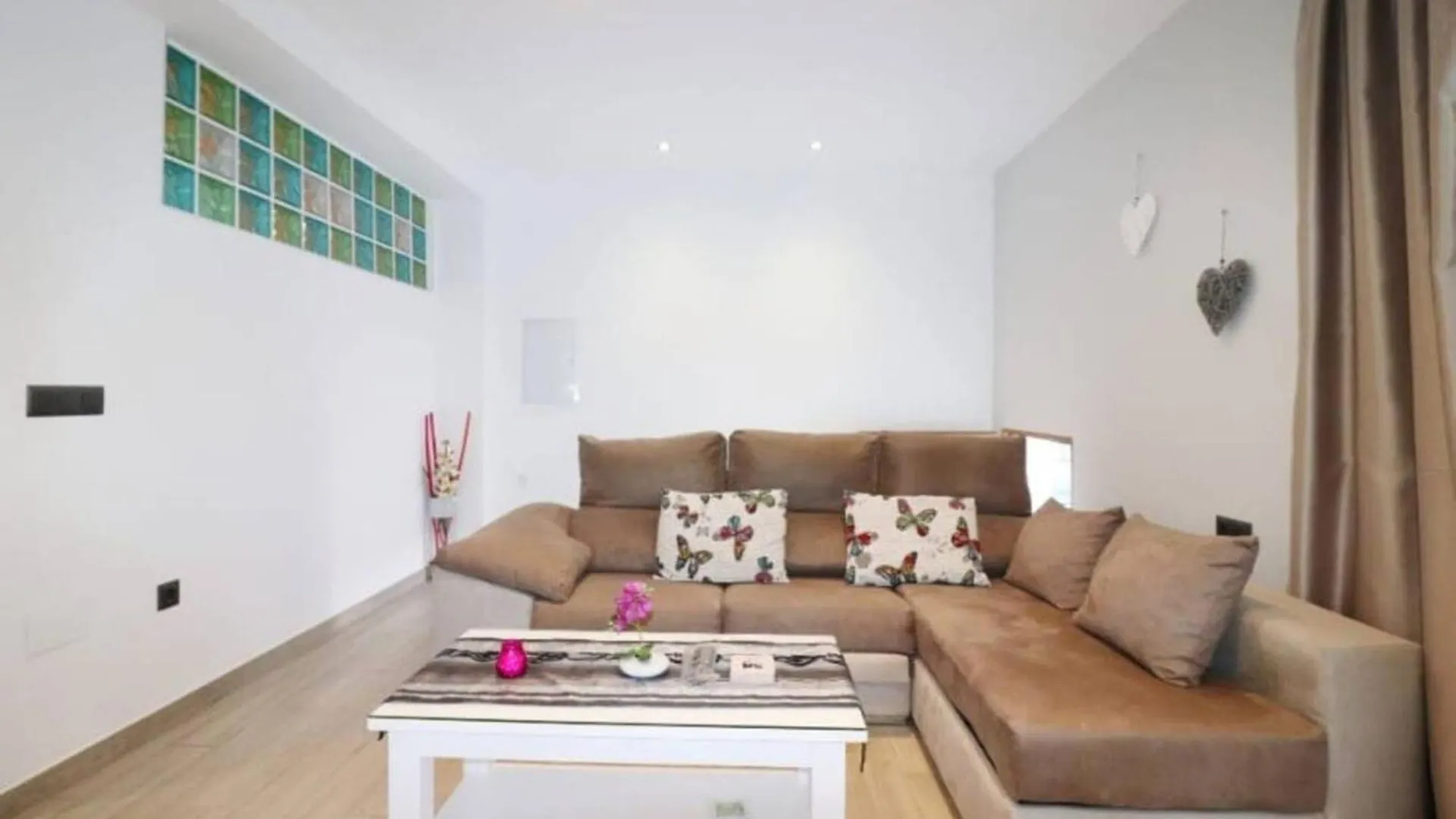 Modern Flat In Frigiliana 70 M² Air Conditioning 0*,  Spanje