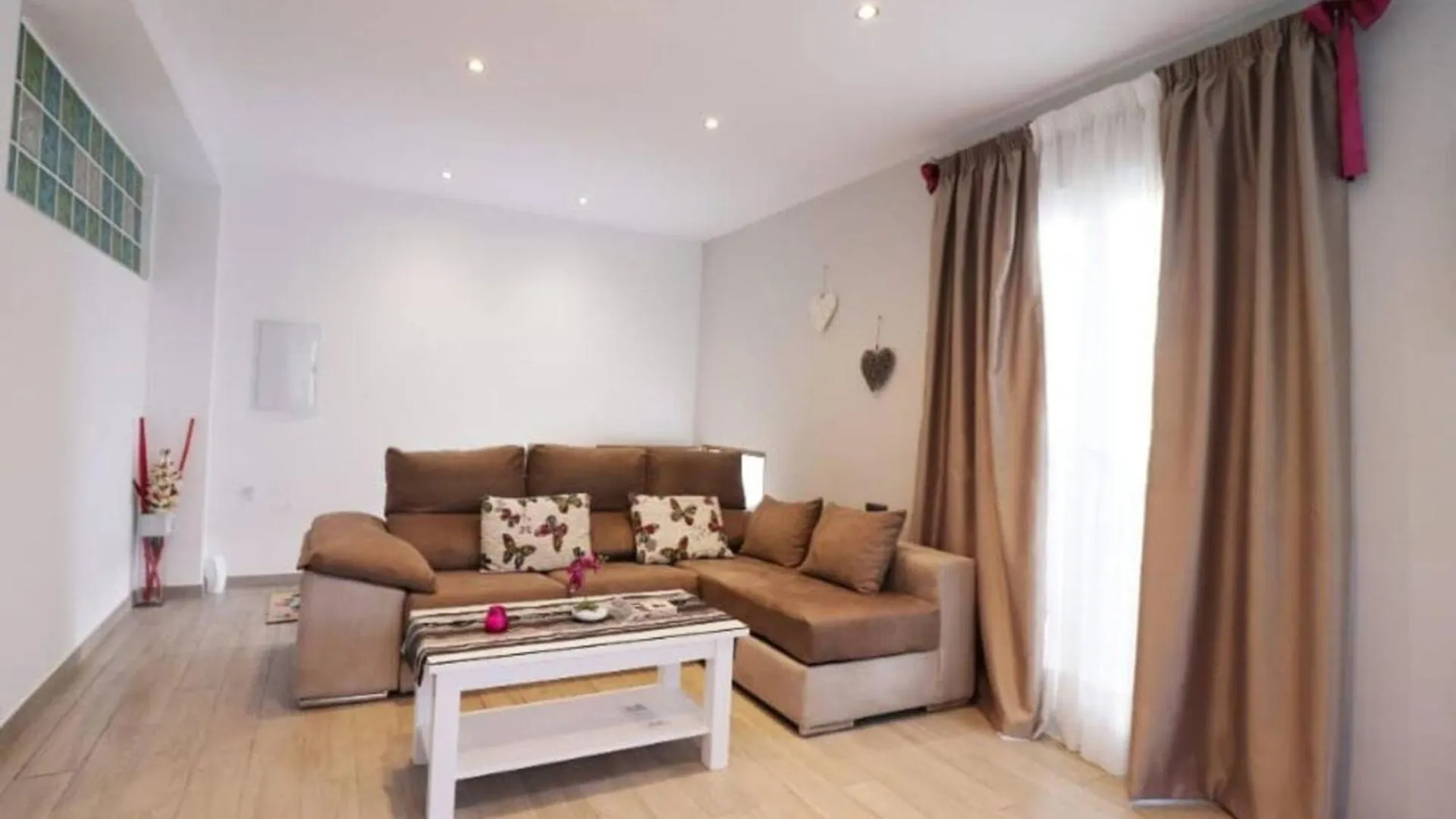 Modern Flat In Frigiliana 70 M² Air Conditioning 0*,  Spanje